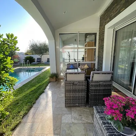 Villa Paradise
